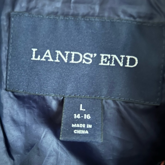 Down jacket,Large,LandsEnd brand,zipper & snap closures,side and inside pockets - Picture 2 of 9